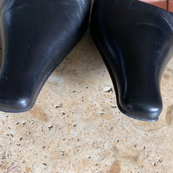 Gianni Versace Black Pump main image 4